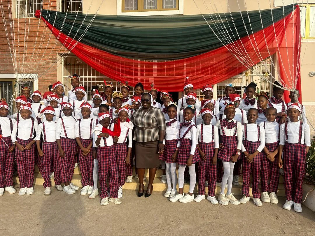 Sr. Genevieve with students at Christmas