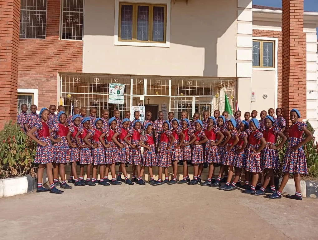 Students in Sunday uniform